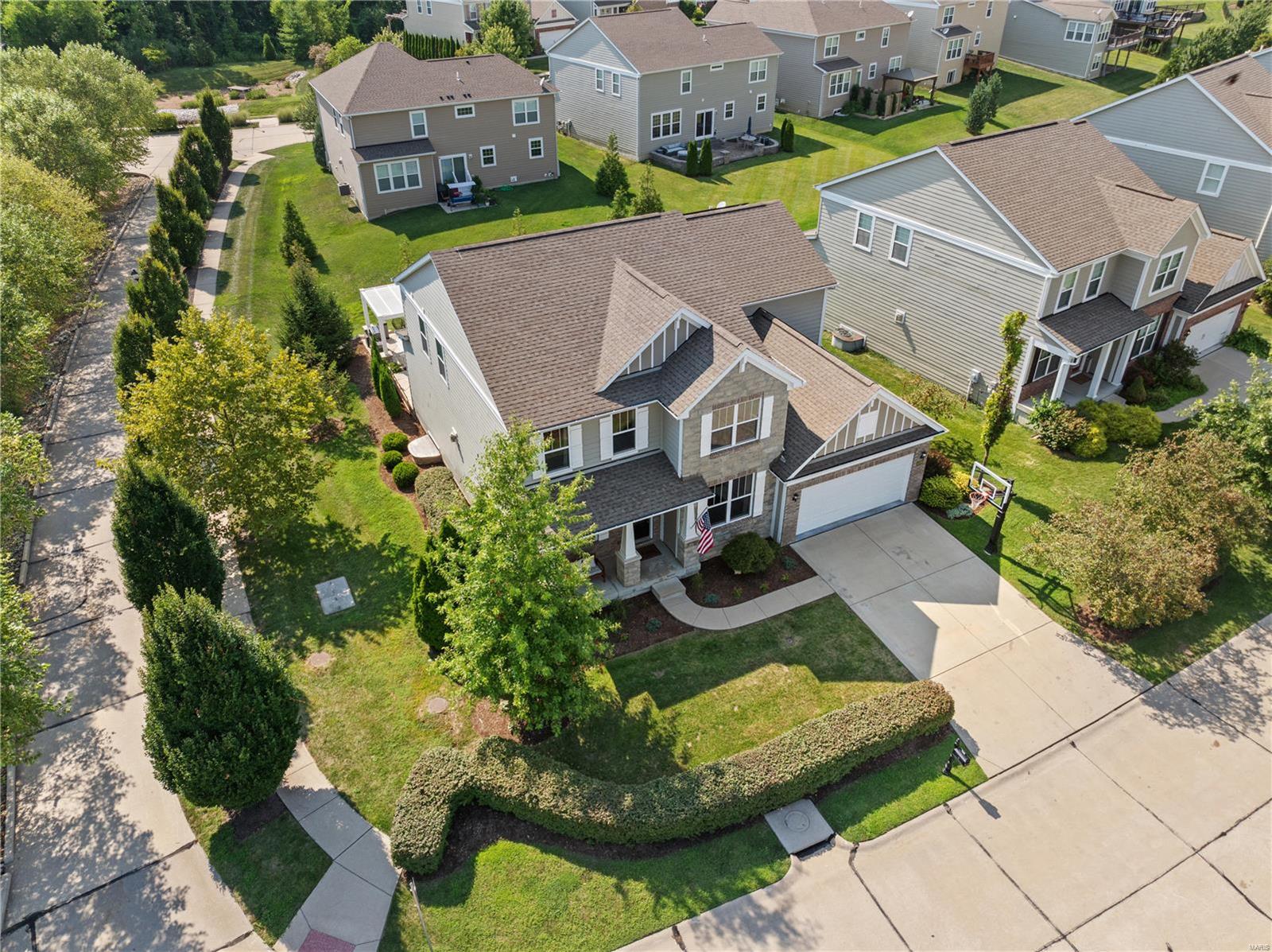 Estates At Town & Country Crossing - Residential