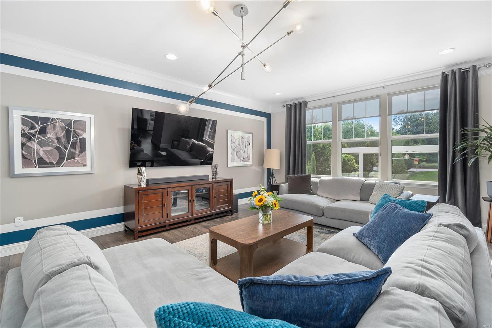 Estates At Town & Country Crossing - Residential