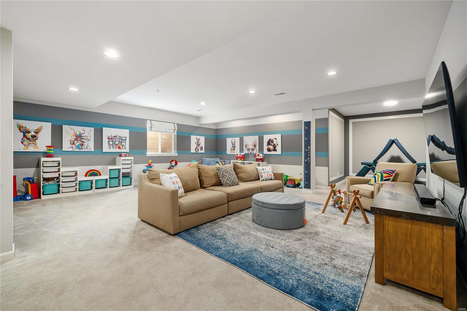 Estates At Town & Country Crossing - Residential