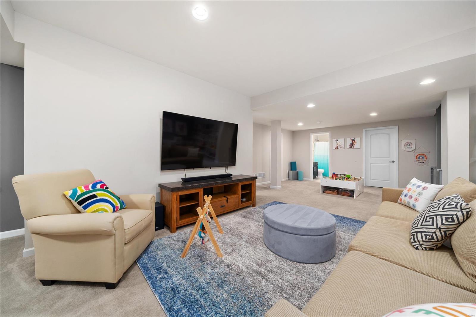 Estates At Town & Country Crossing - Residential