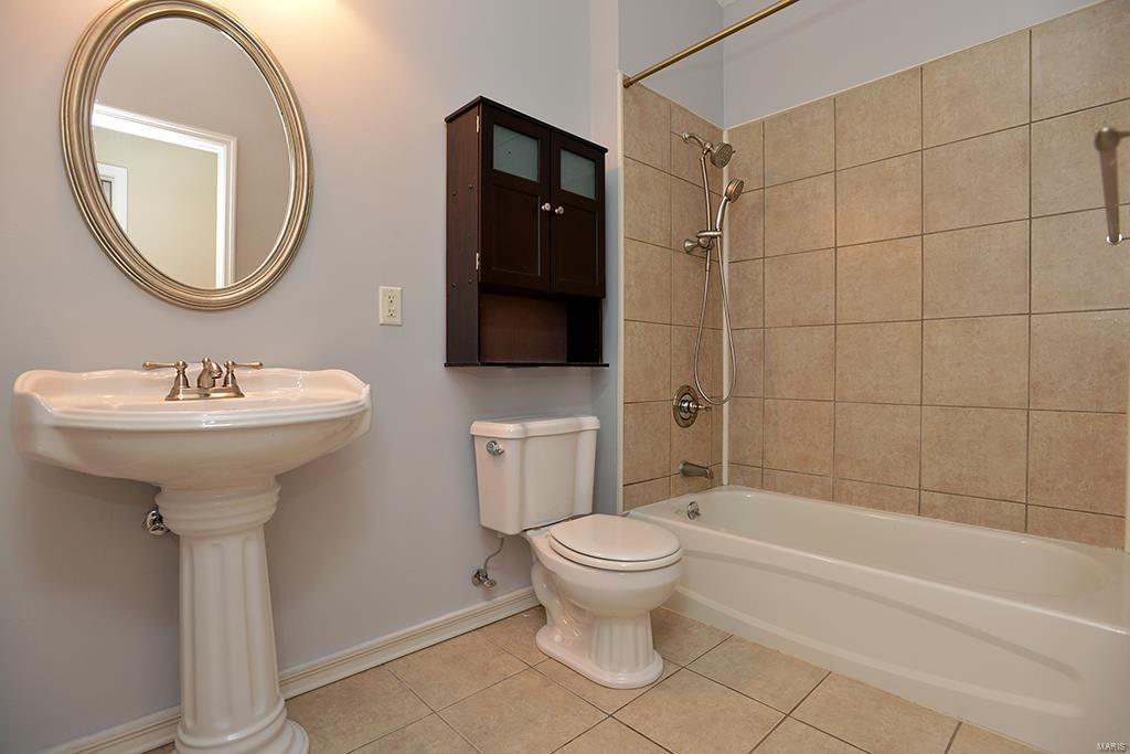 Hauhart Home PLace - Residential