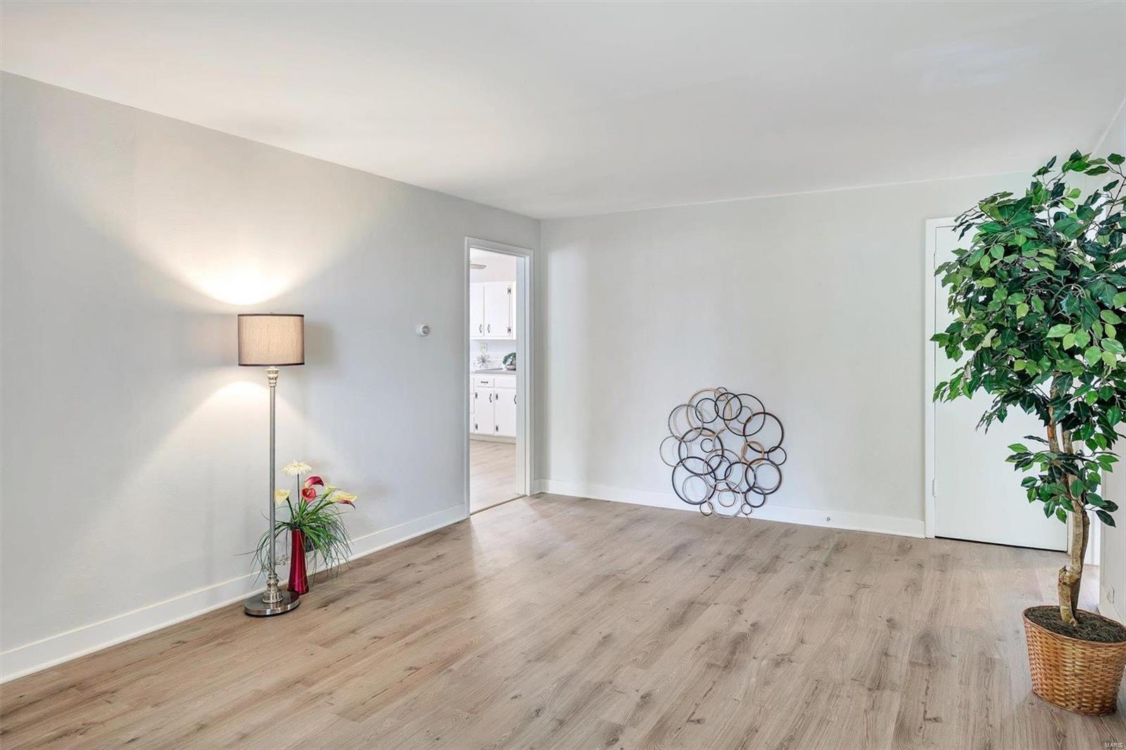 New Town Of St Ferdinand - Residential