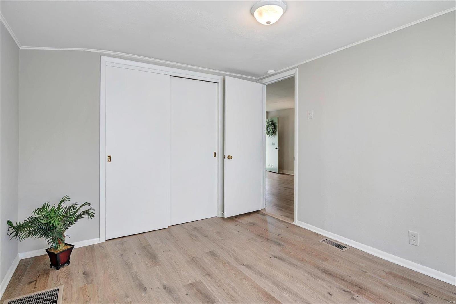 New Town Of St Ferdinand - Residential