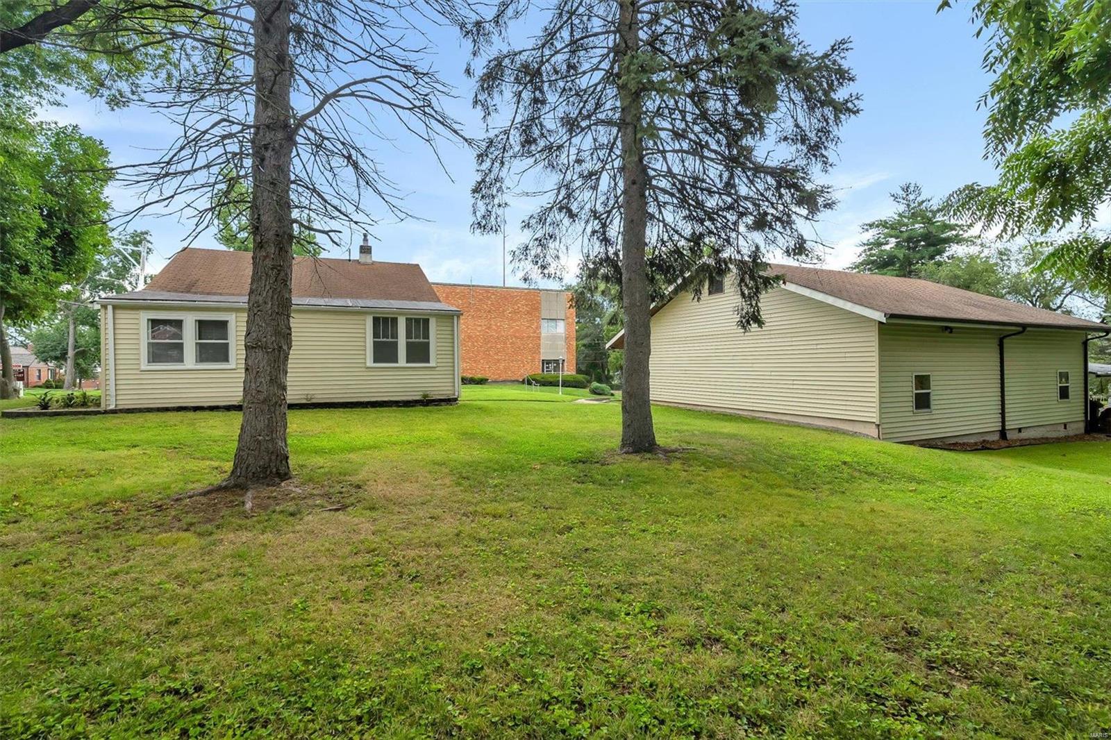 New Town Of St Ferdinand - Residential