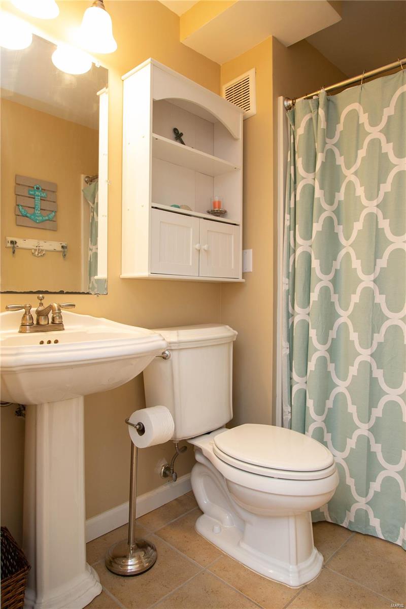 Deerpath II - Residential