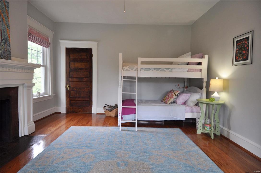 Oak Terrace - Residential