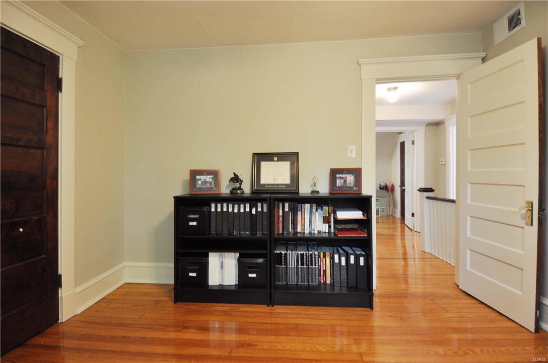 Oak Terrace - Residential