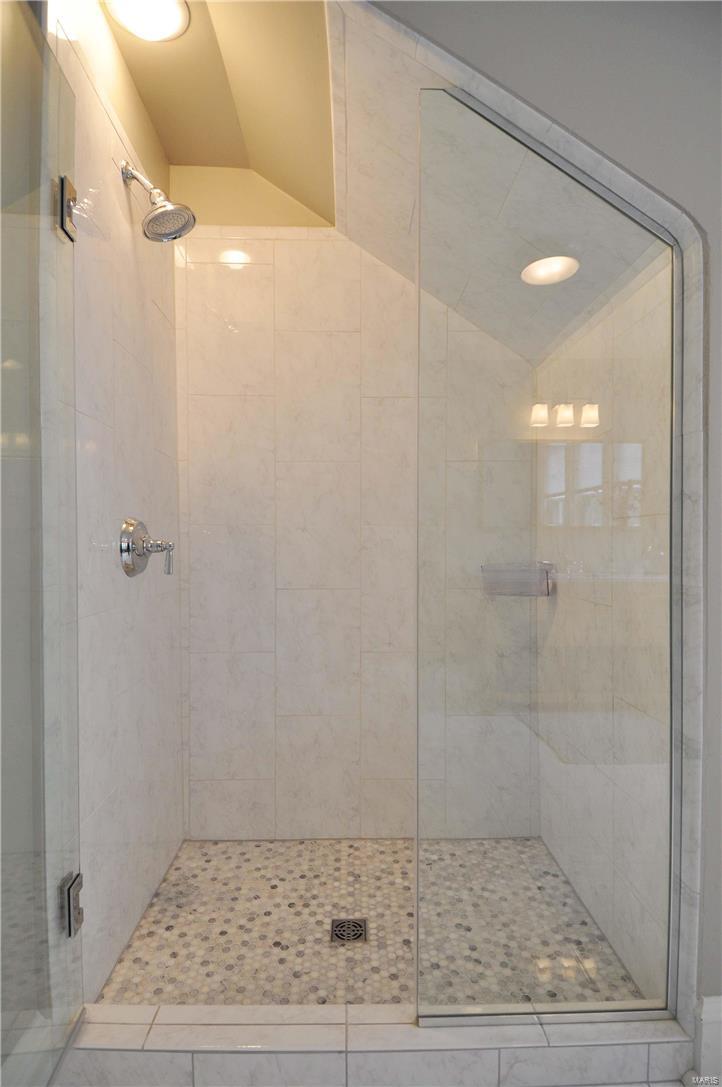 Oak Terrace - Residential