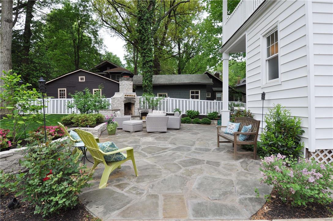 Oak Terrace - Residential