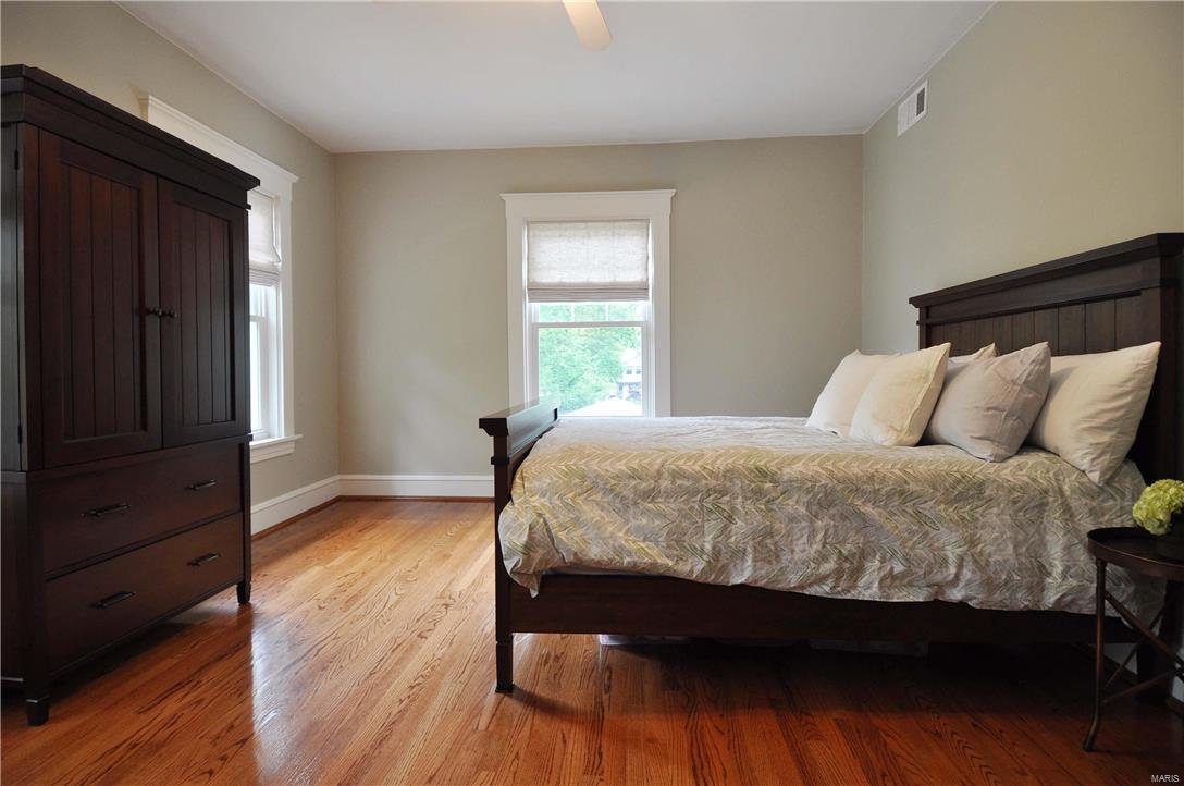 Oak Terrace - Residential