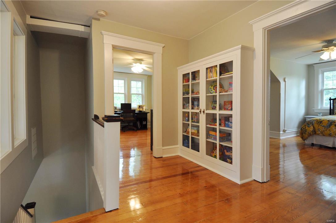 Oak Terrace - Residential