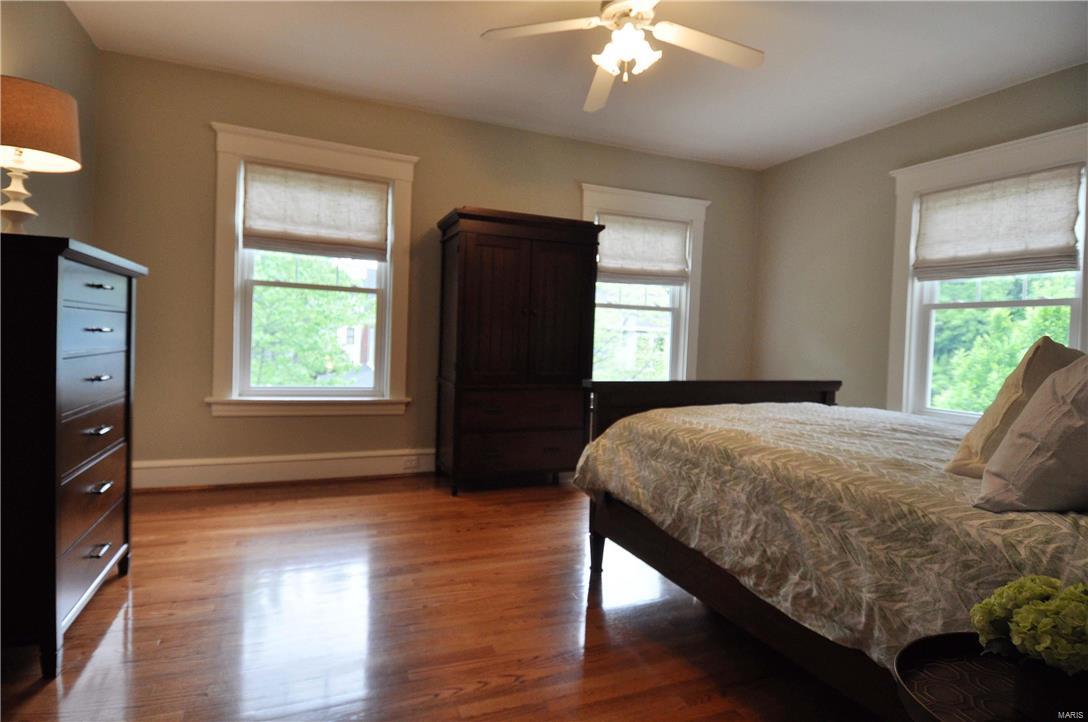 Oak Terrace - Residential