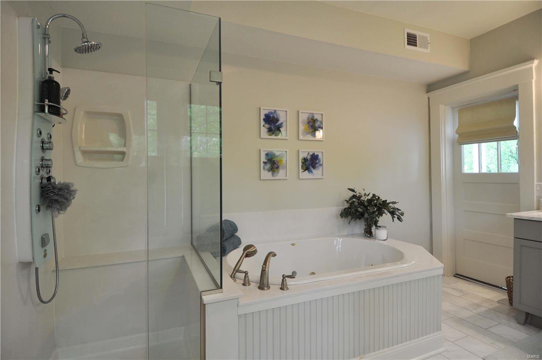 Oak Terrace - Residential