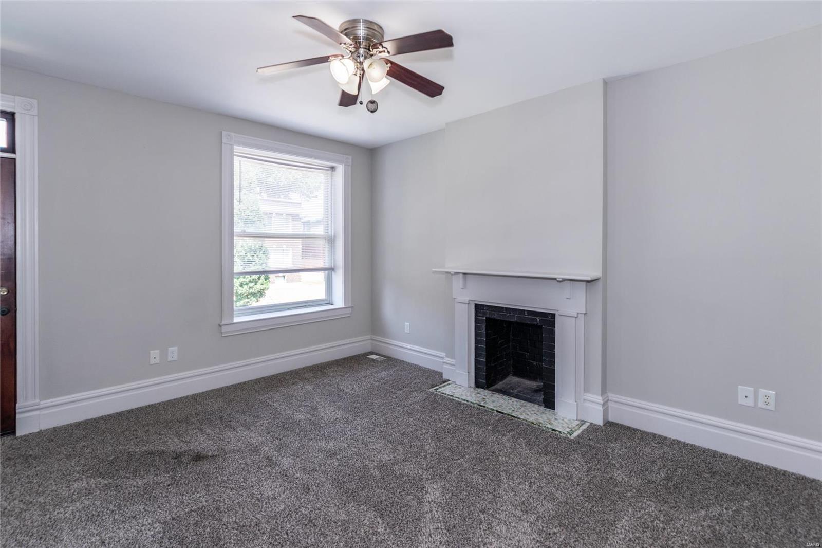 St Louis Commons Add - Residential