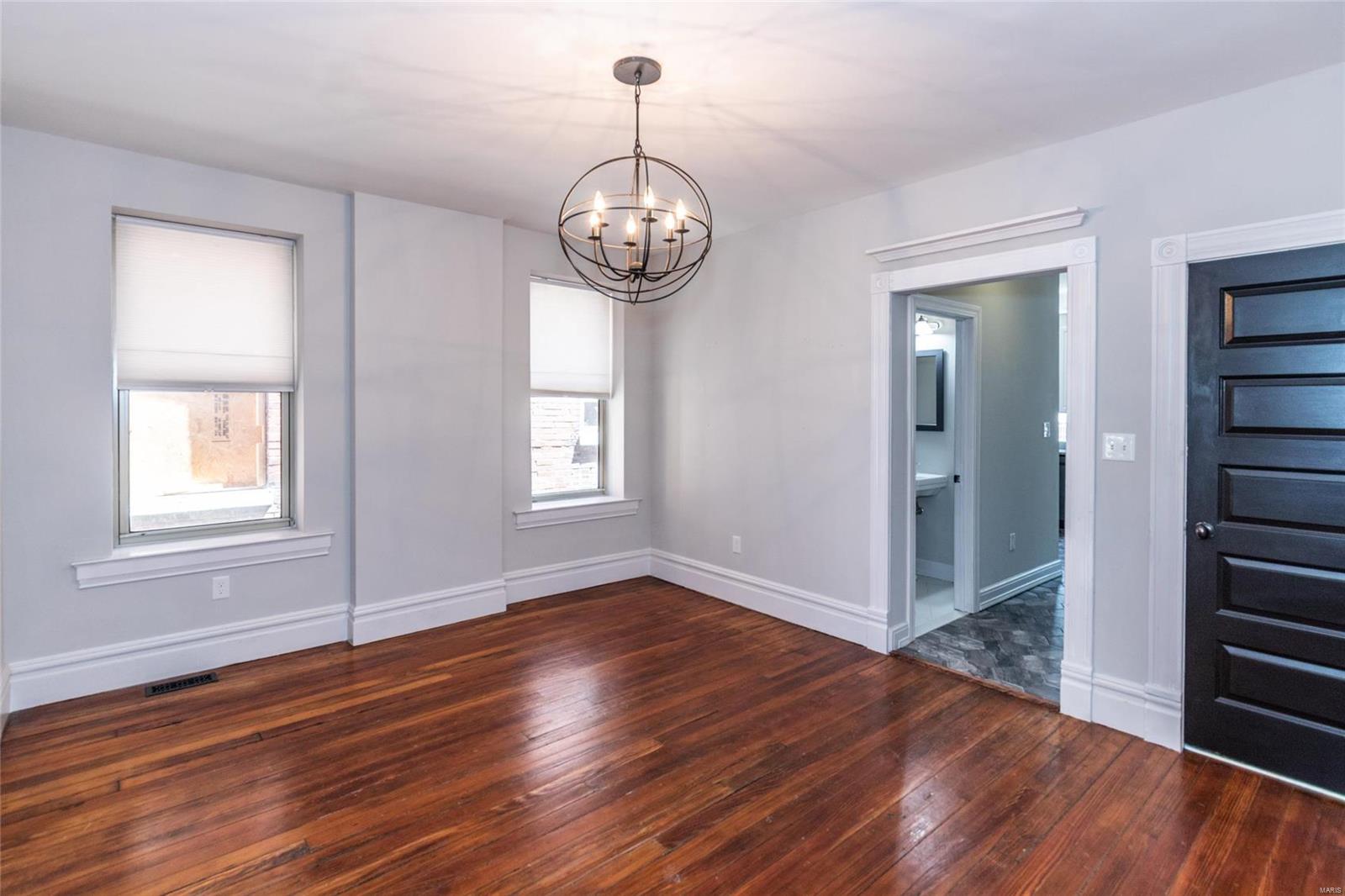 St Louis Commons Add - Residential