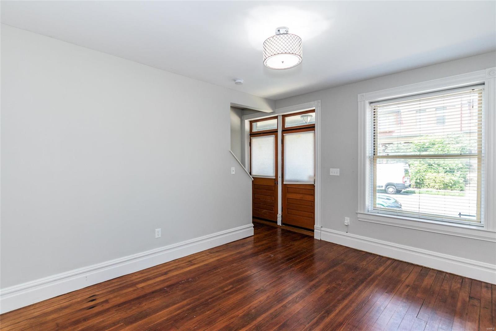 St Louis Commons Add - Residential