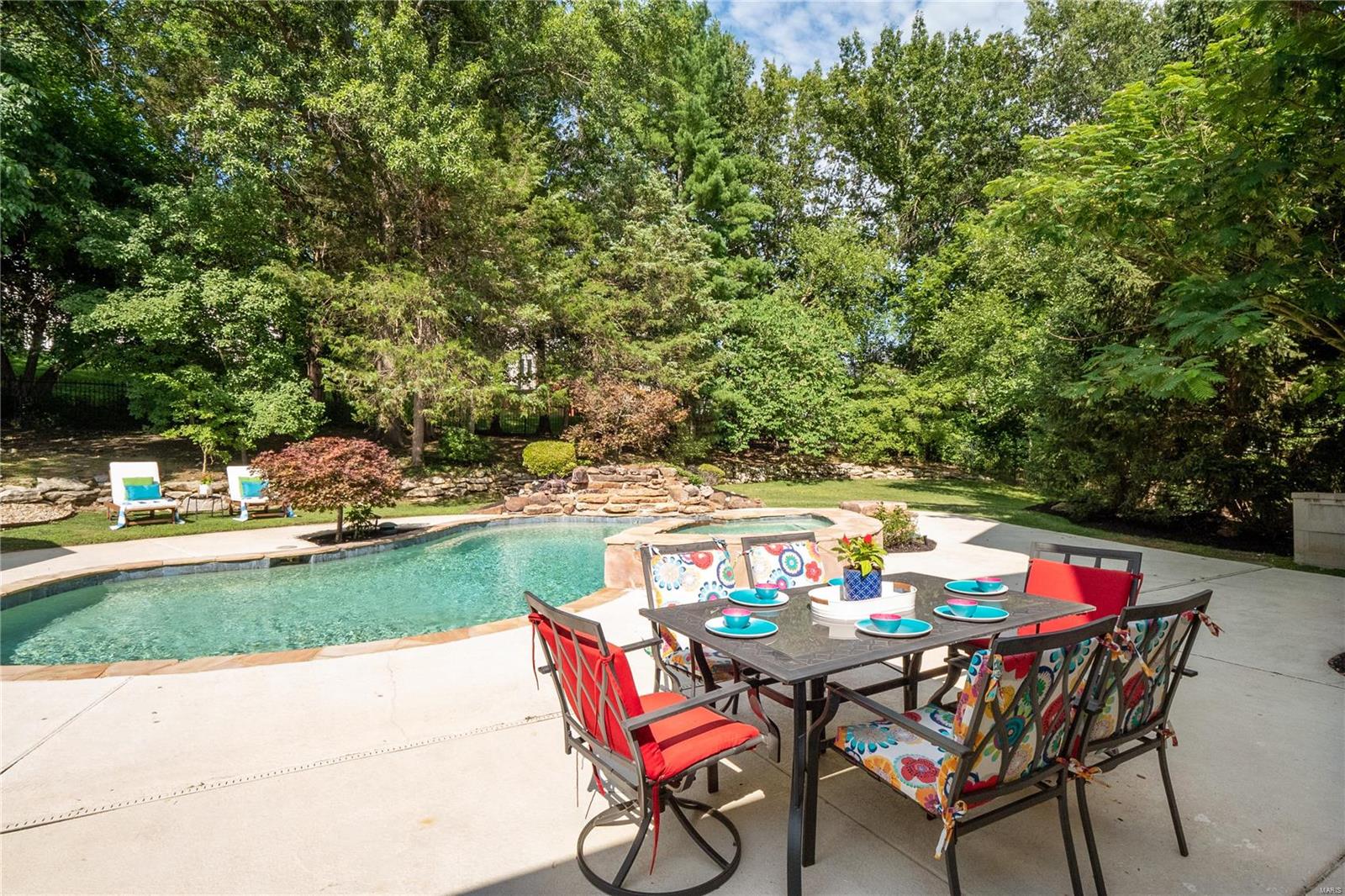 Pine Creek - Residential