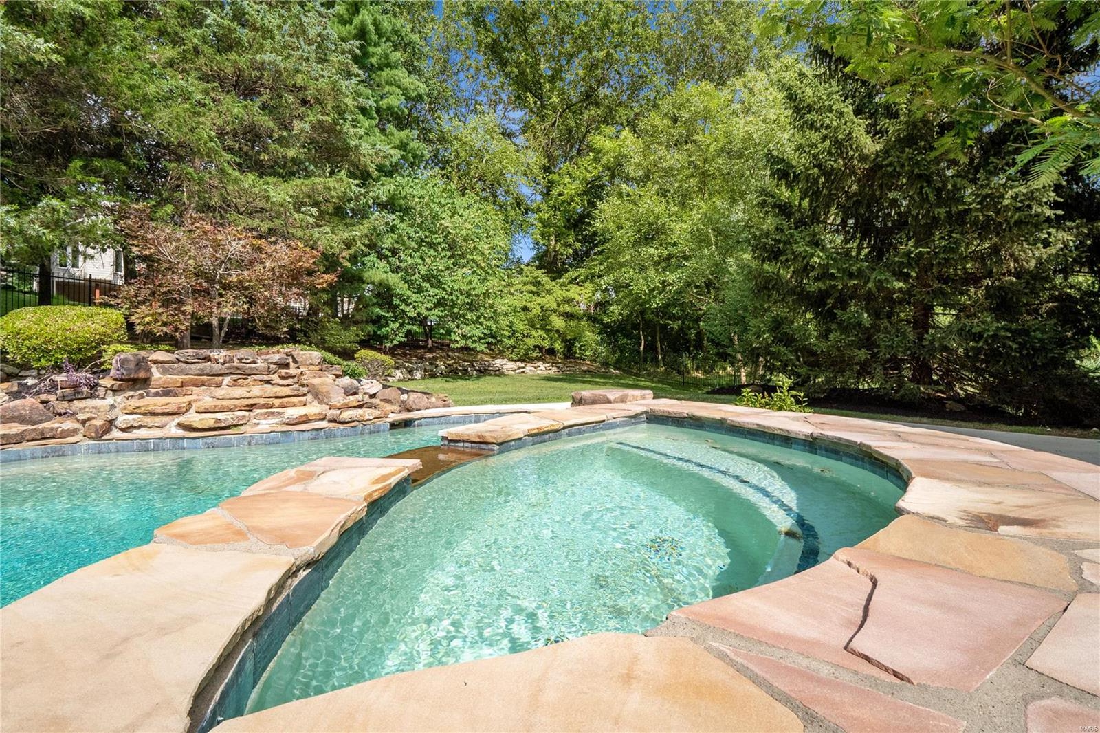 Pine Creek - Residential