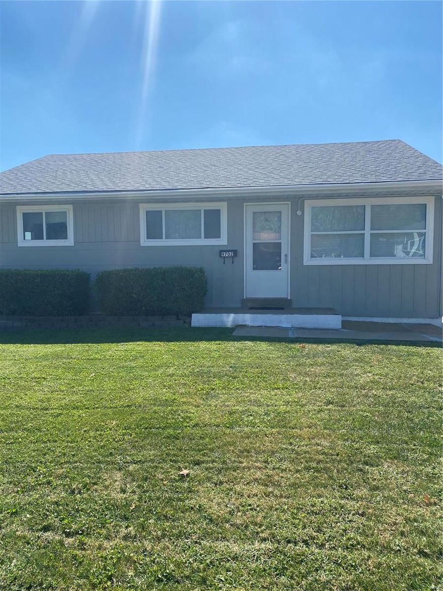 3 Bedroom, 2 bath beautiful ranch style home with fenced in yard and patio!  This home has been remodeled and is really nicely done!  Walk into the living room and notice the nice wood floors!  Open floor plan, kitchen has all appliances including dishwasher, microwave, gas stove/oven, fridge and are all stainless steel.  The kitchen floors are ceramic tile.  You will love the looks of the bathrooms that have been redone.  All 3 bedrooms are on the main level, and there is an extra room in the lower level too!  Occupancy is no more than 5 people.  Occupancy inspection has been complete, so it's ready for move in.  The lower level is partially finished, has a family room, extra room, bathroom, and then the unfinished part has a lot of shelves, and is where the washer and dryer are.  The backyard is fenced, has a patio and is spacious.  The drive way is large.  Very nice house near shopping and everything you will need!  1 Dog is ok, no cats.  $300 pet deposit, and $25-$50/mo for the dog