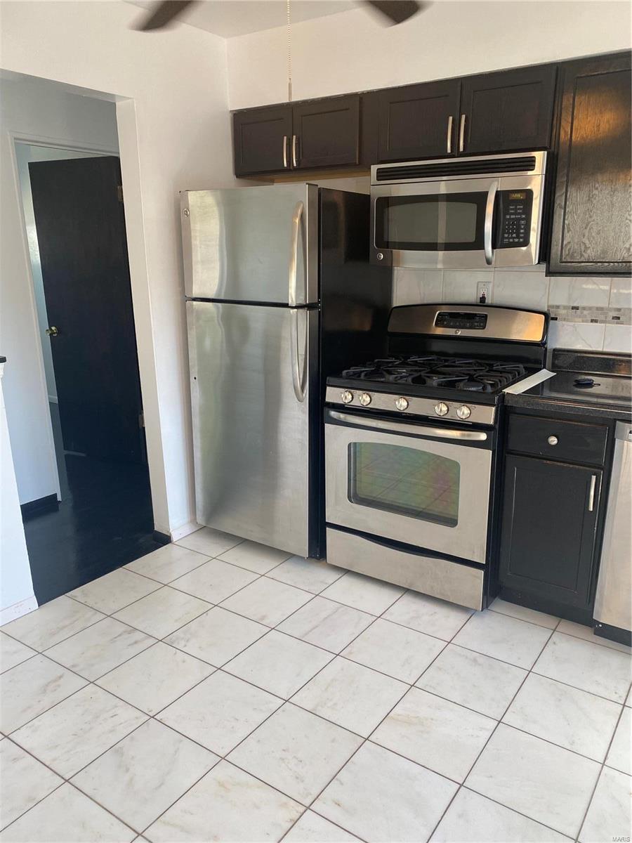 Holiday Terrace - Residential Lease