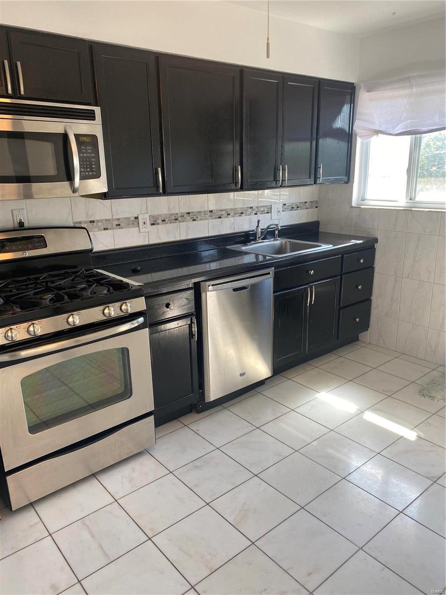 Holiday Terrace - Residential Lease