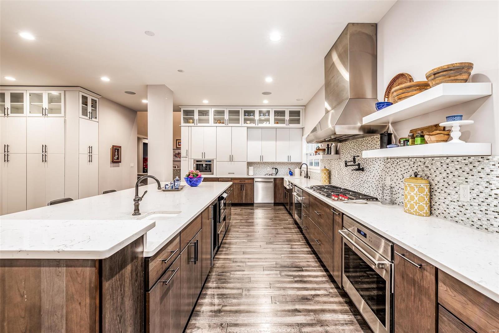 Lynnbrook - Residential