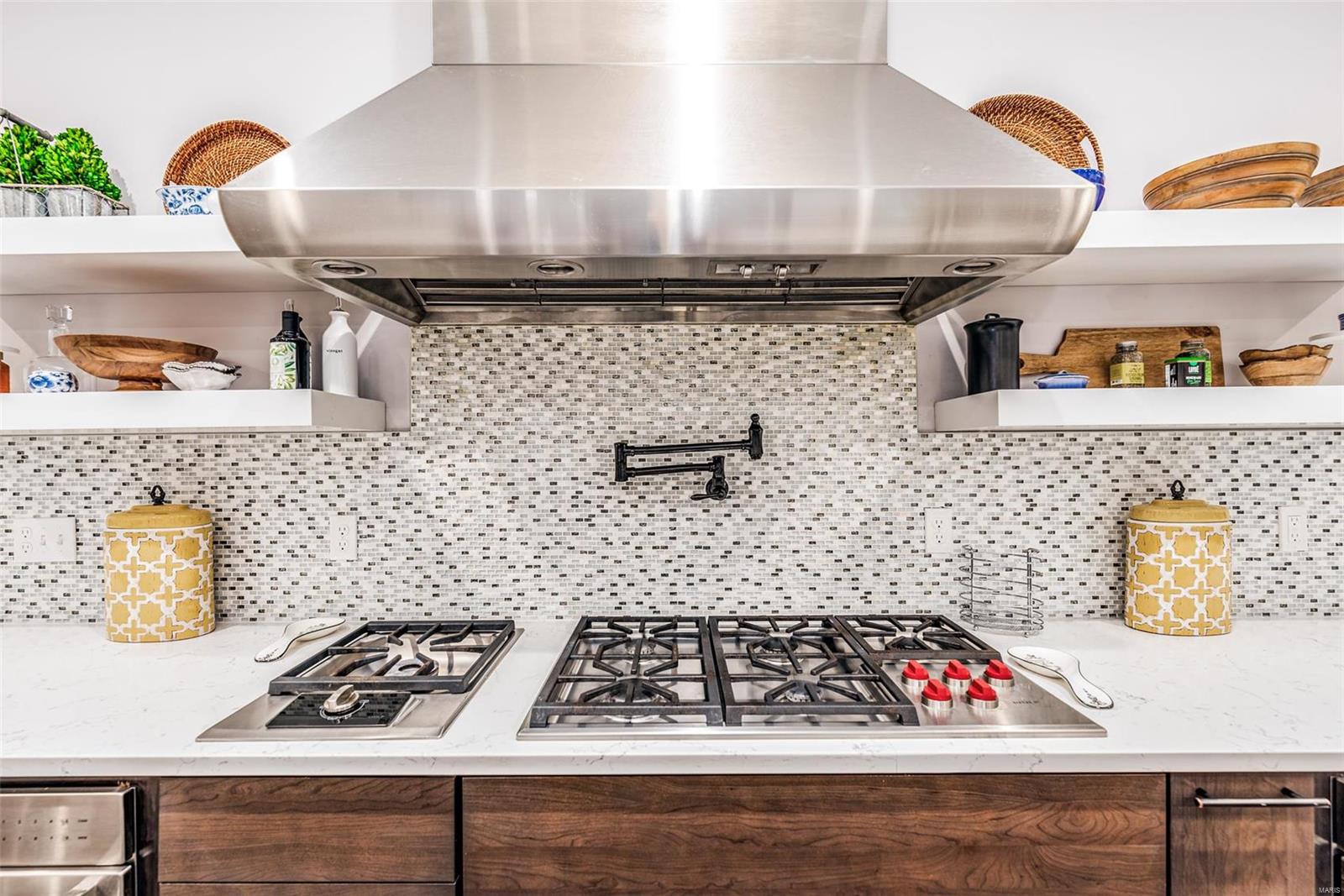 Lynnbrook - Residential