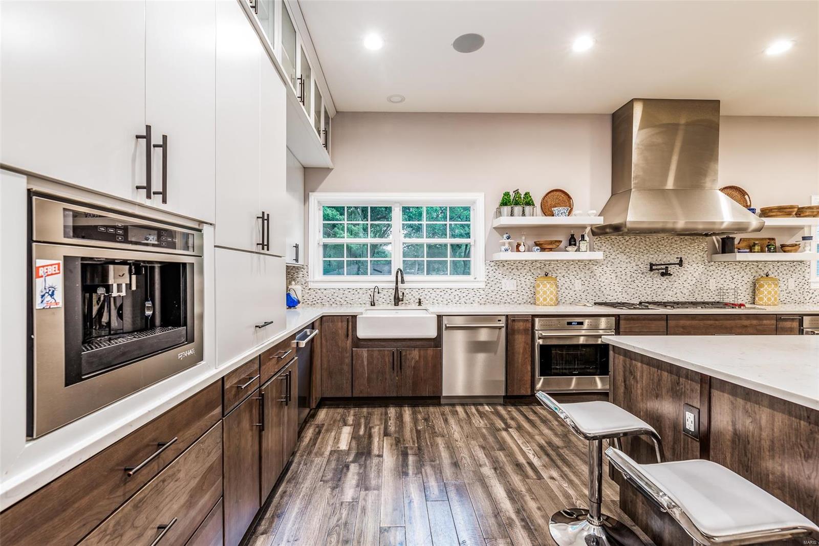 Lynnbrook - Residential