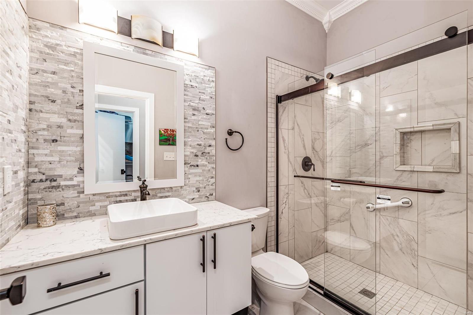 Lynnbrook - Residential