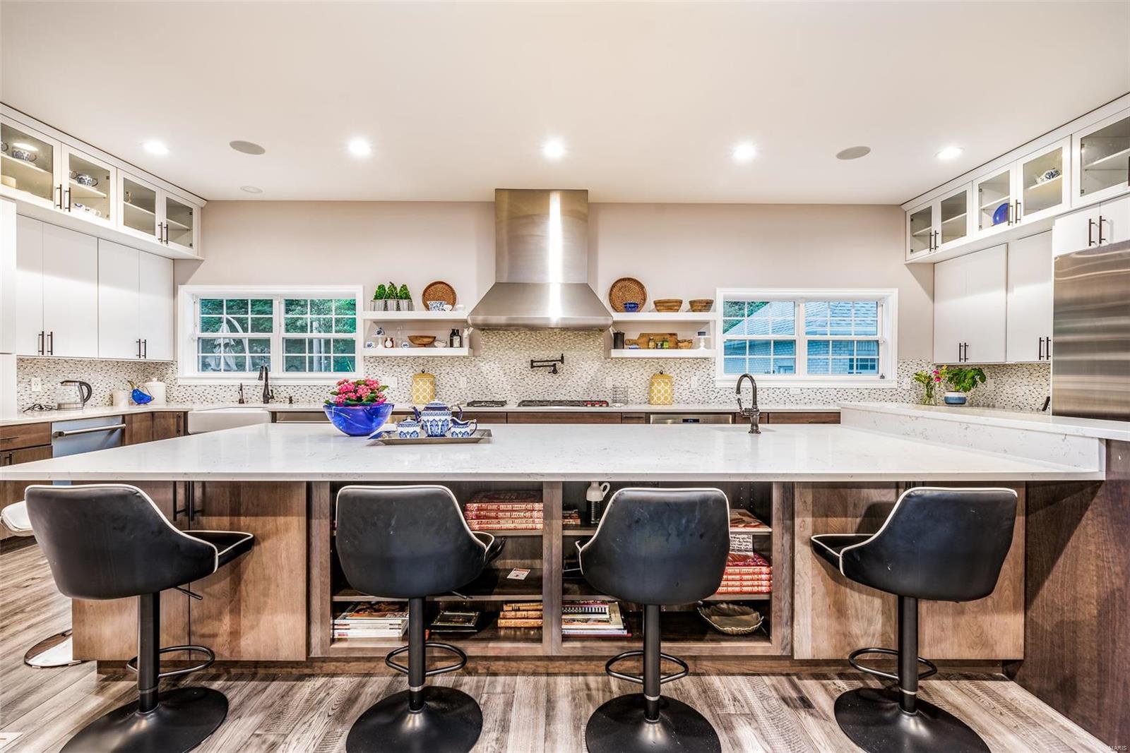 Lynnbrook - Residential