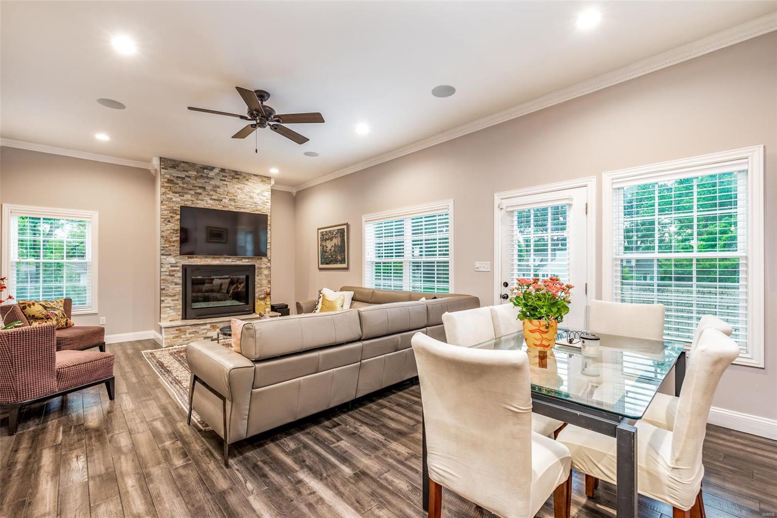 Lynnbrook - Residential