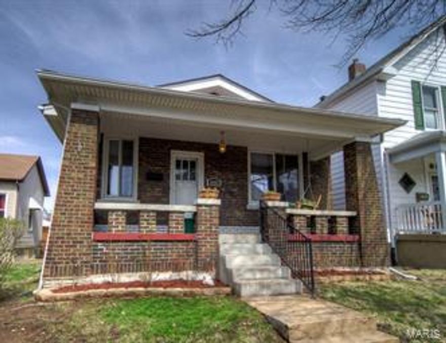 Come visit this brick home in desirable Southampton area! Walk up onto the covered porch and come on in! You will be greeted by refinished hardwood floors thru most of the main level. Enter into the formal living rm to your left (currently used as a music/play room) and the formal dining rm to your right (currently used as a family rm). The kitchen has been remodeled with custom cabinets, quartz countertops, new flrg and boasts a pantry and chef’s dream stove! The room addition beyond the kitchen offers a breakfast rm and 2nd bedroom. The master bedroom provides his/hers closets & a great nook for a chest, desk, etc. The hall bath is updated w/ custom tile surround & refinished tub. The walk-out lower level has a finished room that is currently being used as a music studio – could be a 3rd bed, office, workout rm, etc. There is also TONS of strg in the lower level to include great strg for your outdoor gear beneath the rm addition! Off-street parking, newer windows & much more!