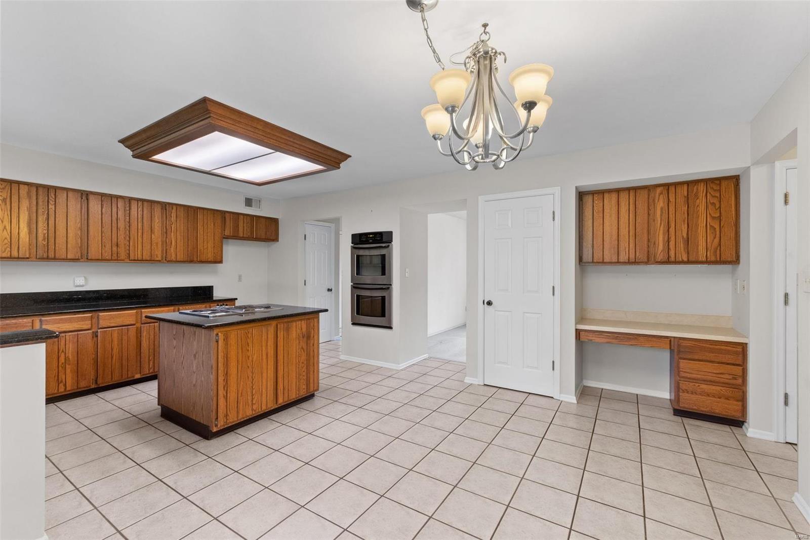 Heritage #22 - Residential