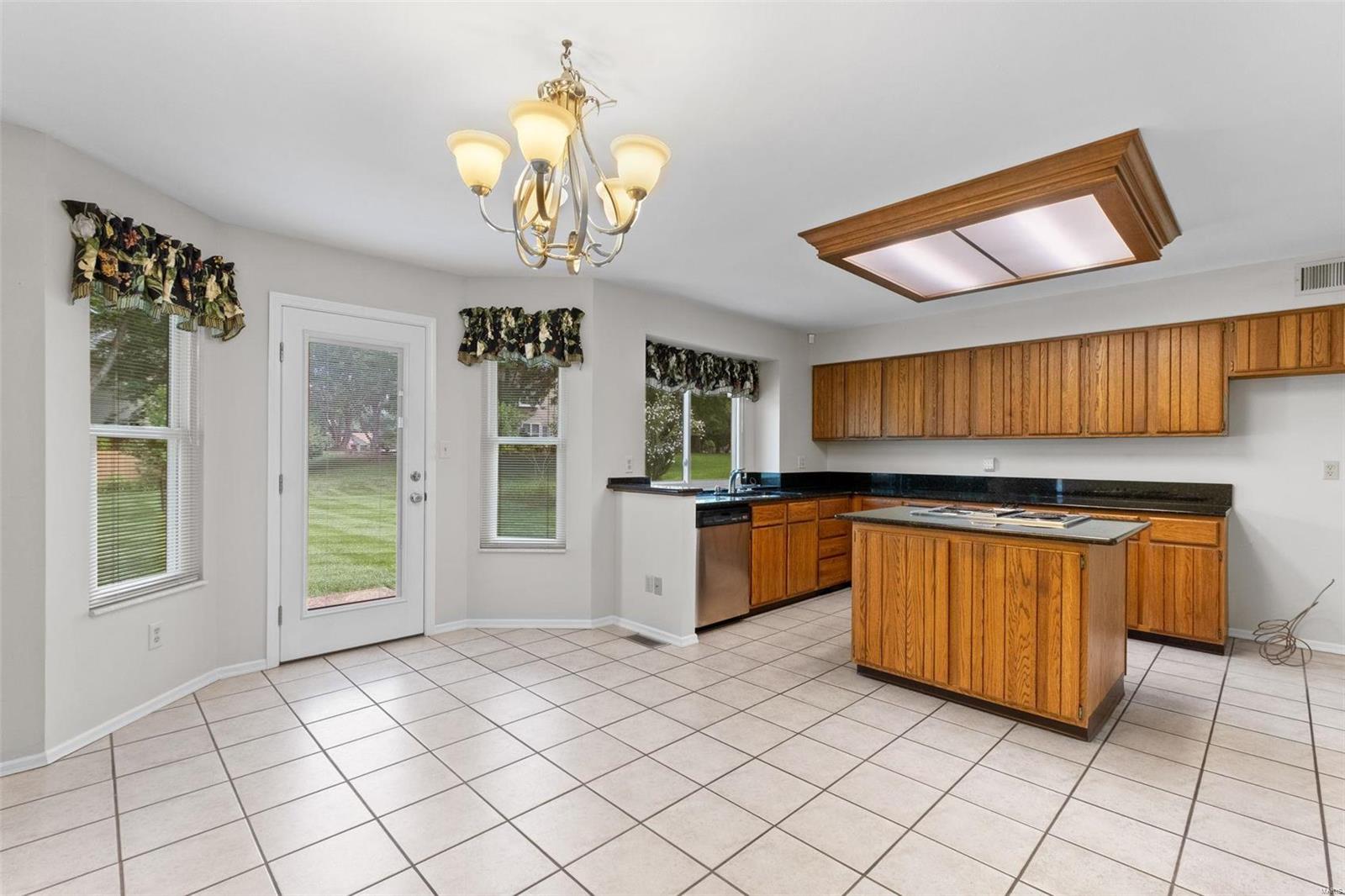 Heritage #22 - Residential