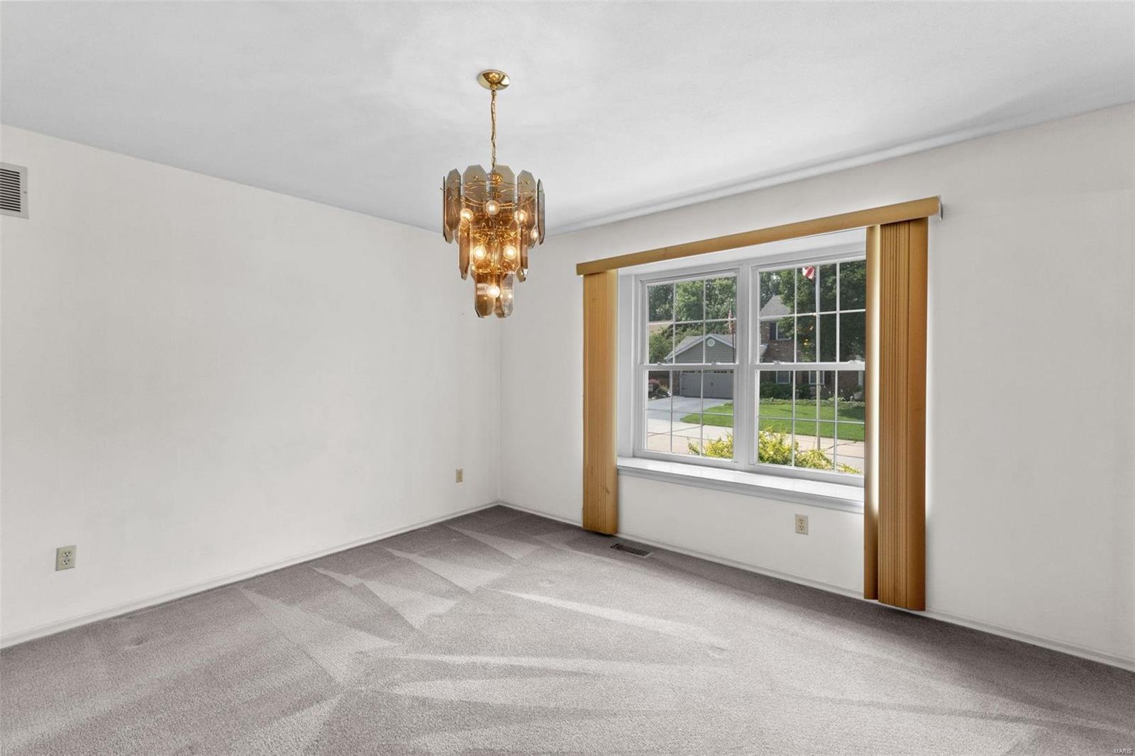 Heritage #22 - Residential