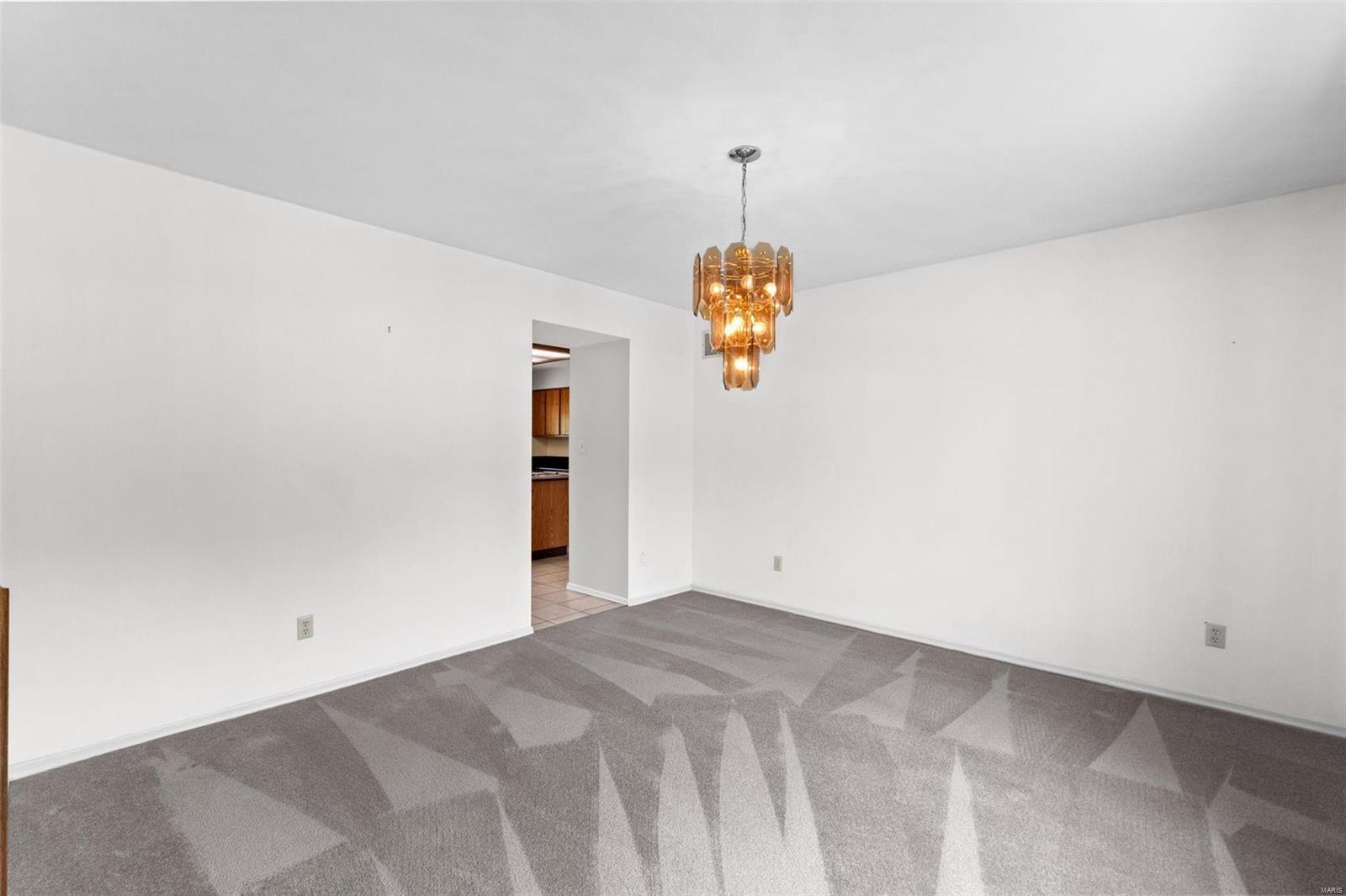 Heritage #22 - Residential