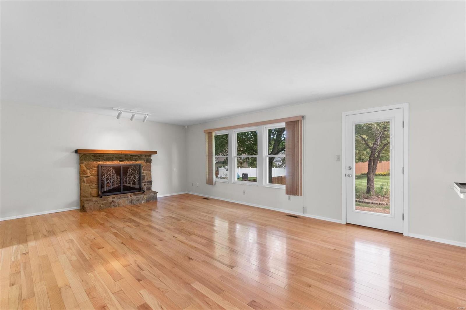 Heritage #22 - Residential