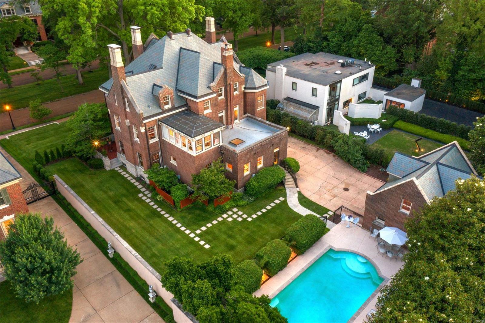 Forest Park - Residential