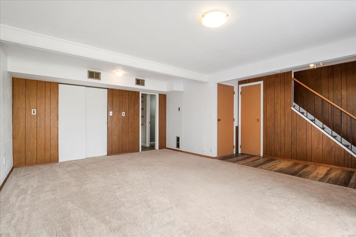 Manchester, Missouri 63011, United States, 3 Bedrooms Bedrooms, ,2 BathroomsBathrooms,Residential,Pending,90458