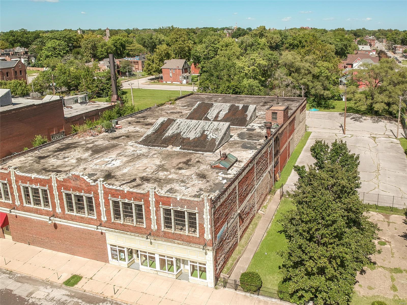 Aubert Place Add - Commercial Sale