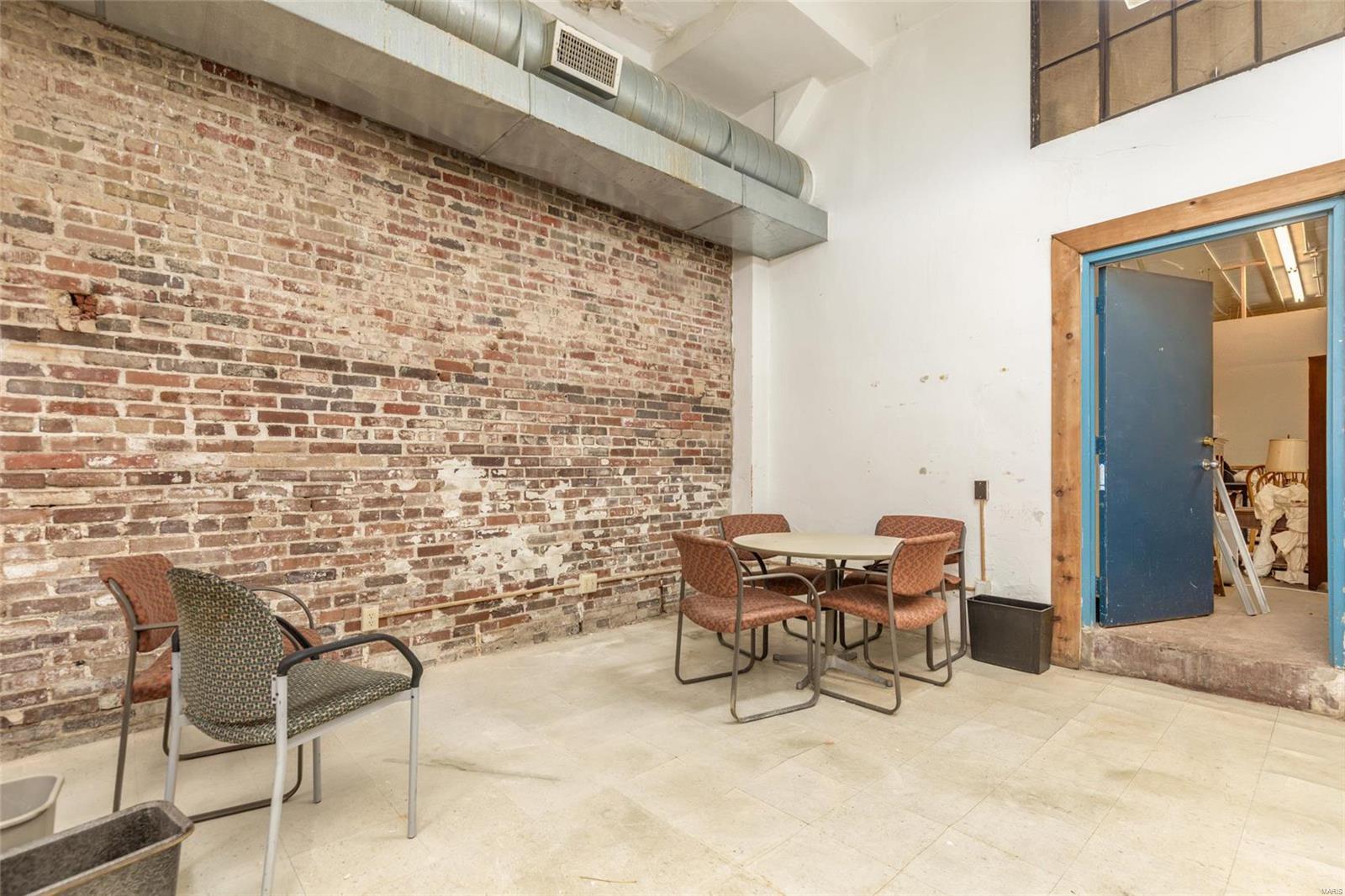 Aubert Place Add - Commercial Sale