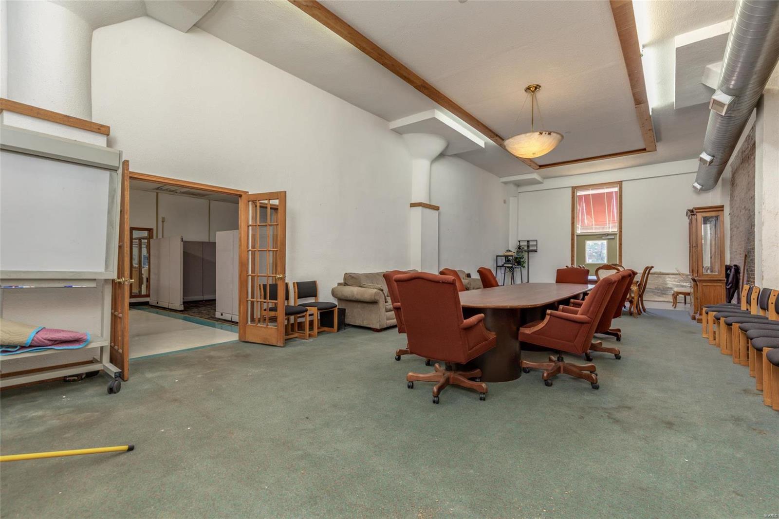 Aubert Place Add - Commercial Sale