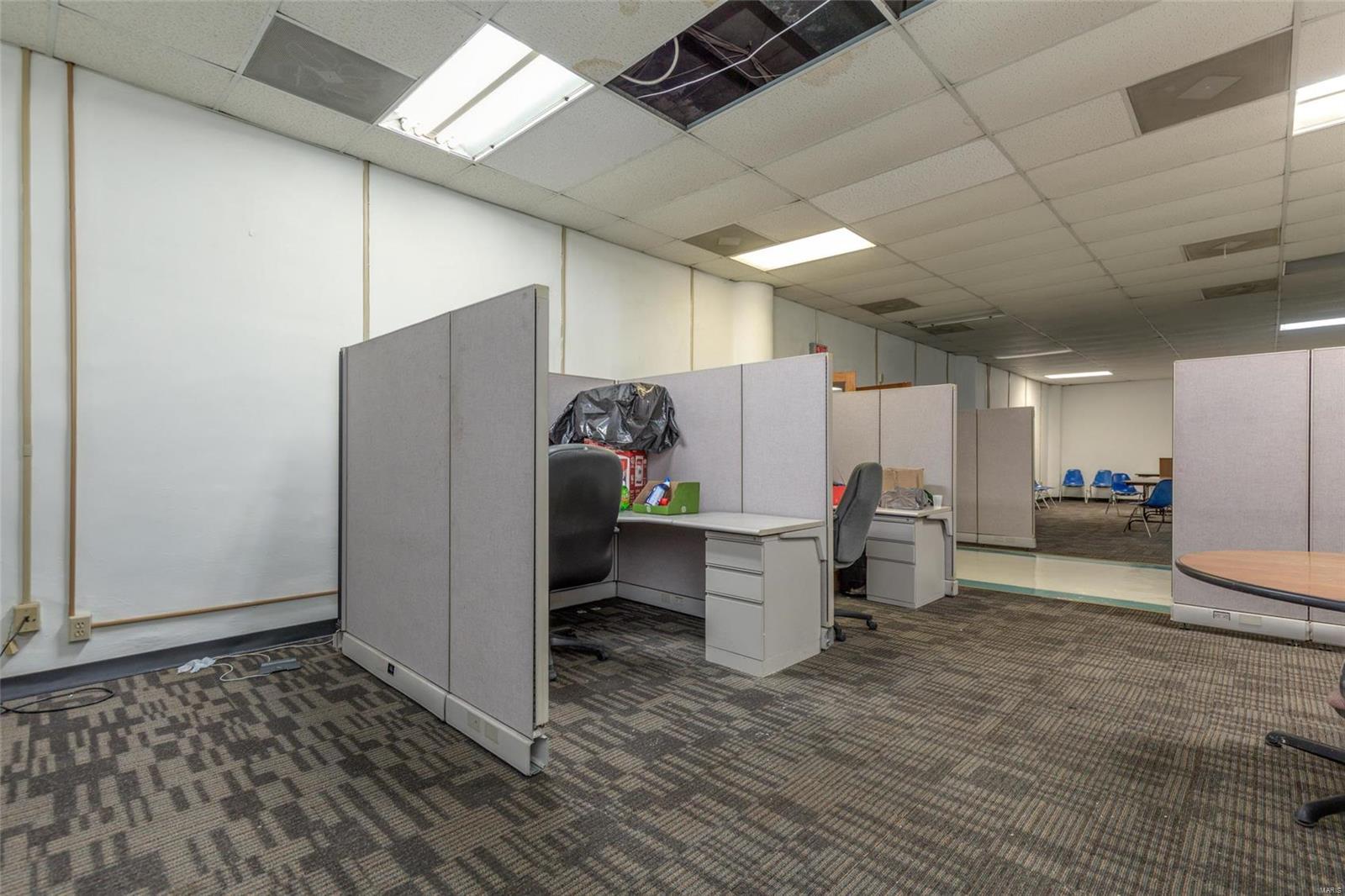 Aubert Place Add - Commercial Sale