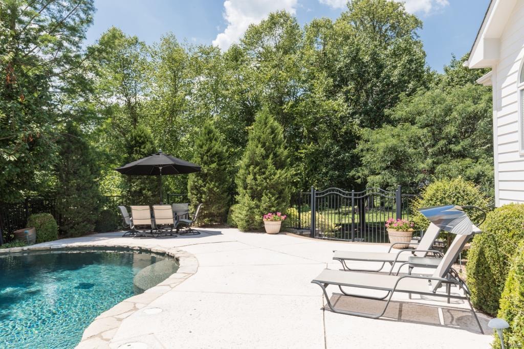 Hawthorne - Residential