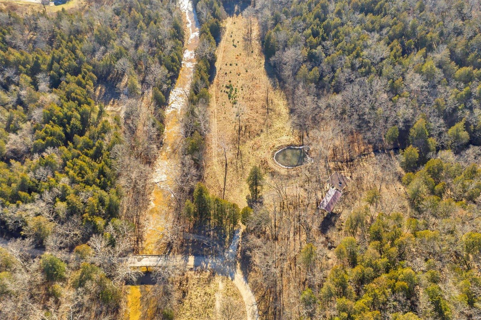 Brook Hollow 02 - Land