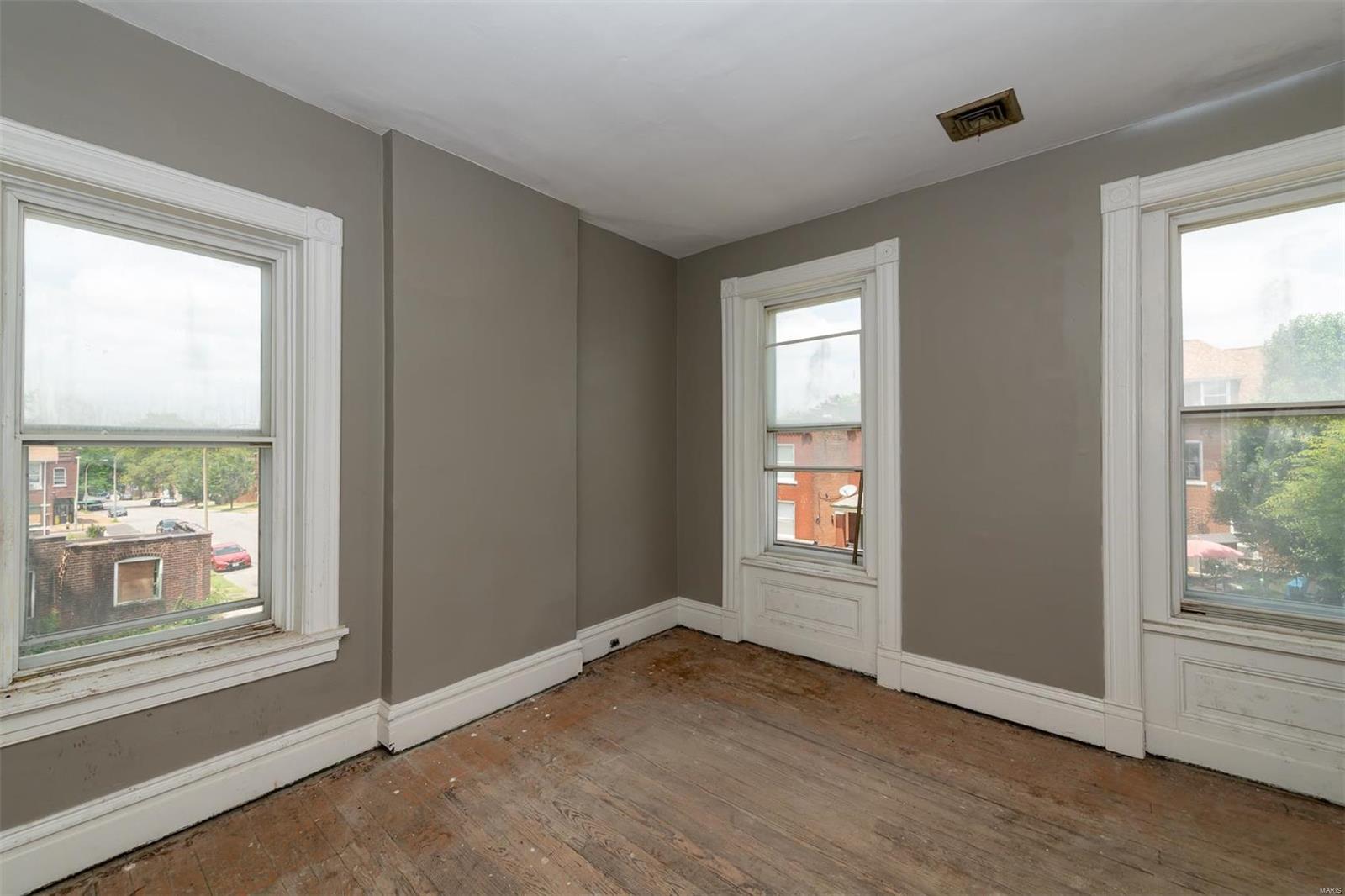 Harens Add - Residential Income
