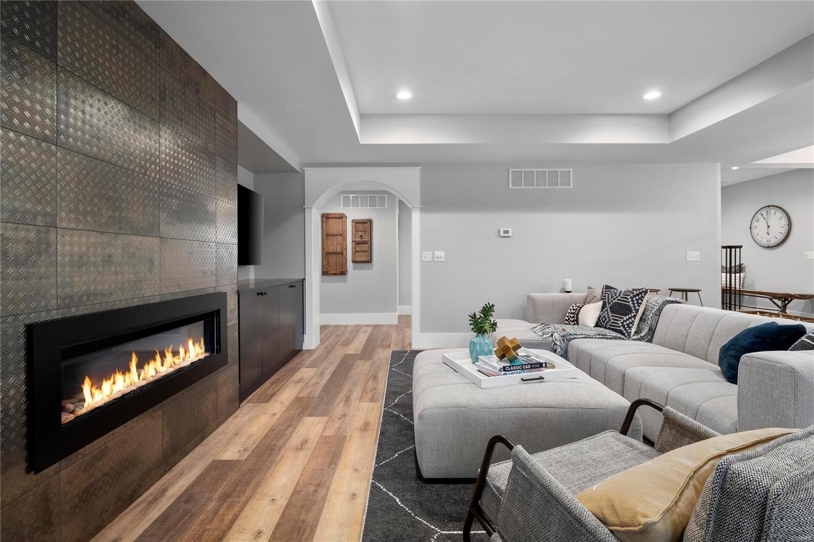 Williamsburg 3 - Residential