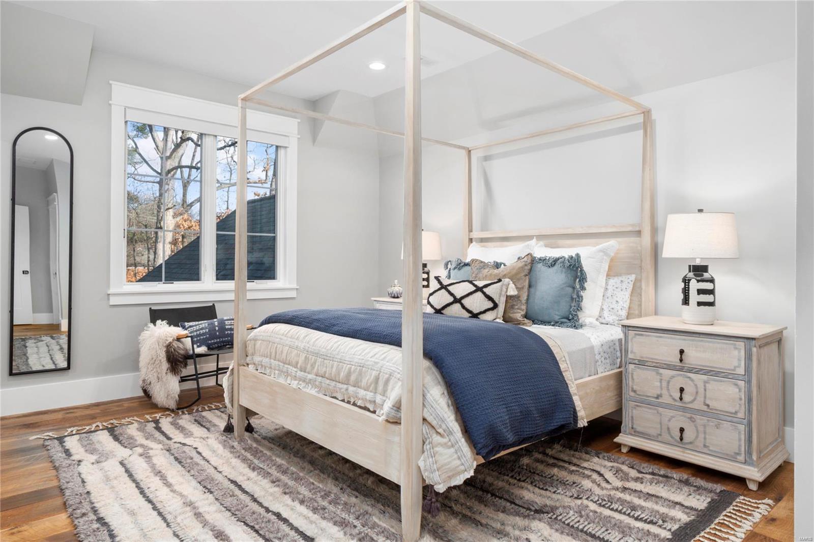 Williamsburg 3 - Residential