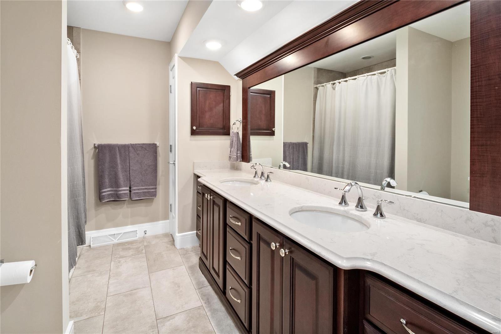 Kings Glen - Residential