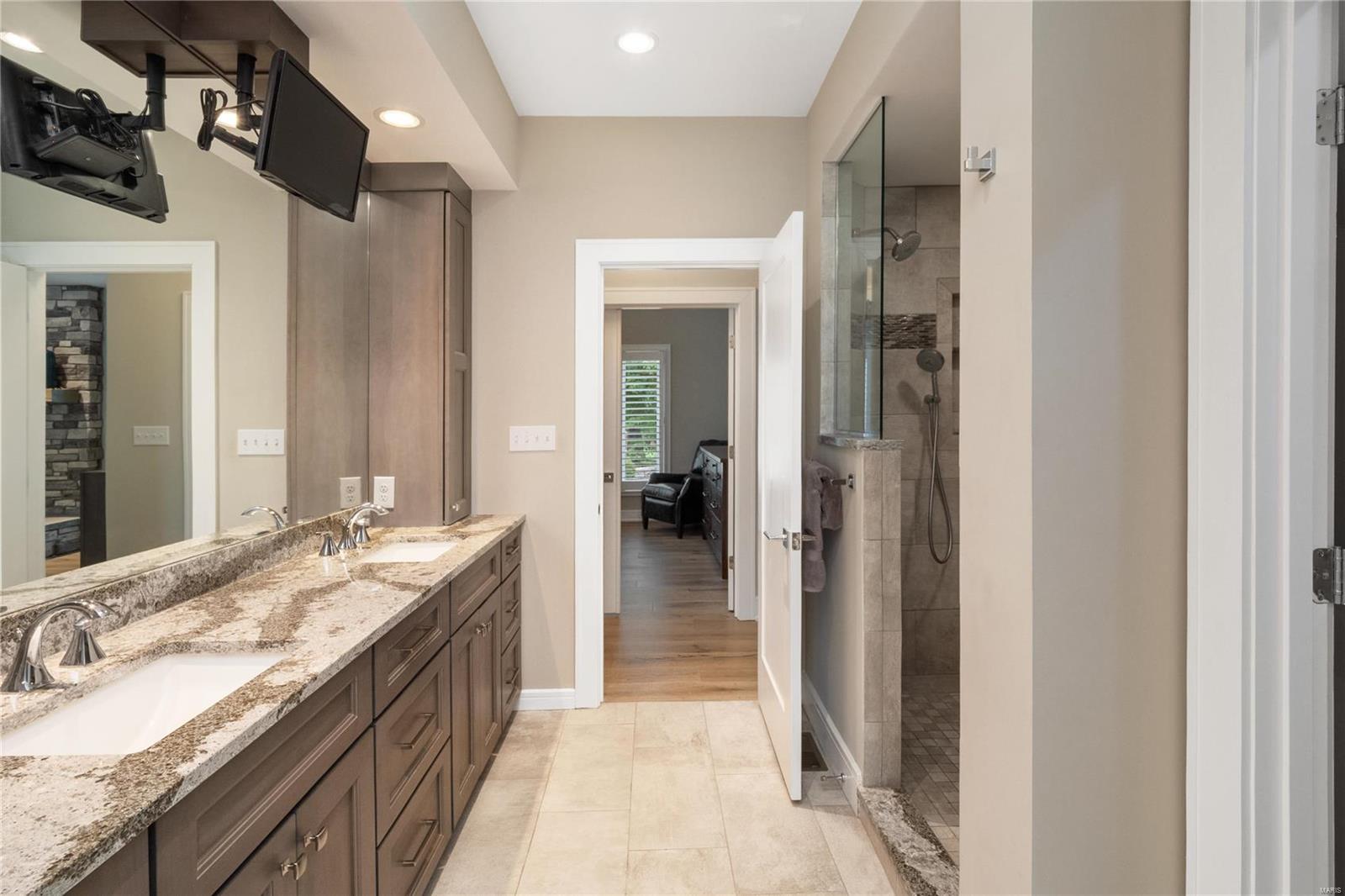 Kings Glen - Residential